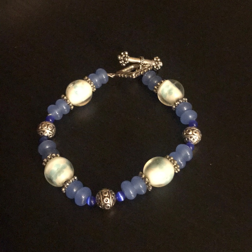 🎉blue quartz & lampwork bracelet - Picture 3 of 4